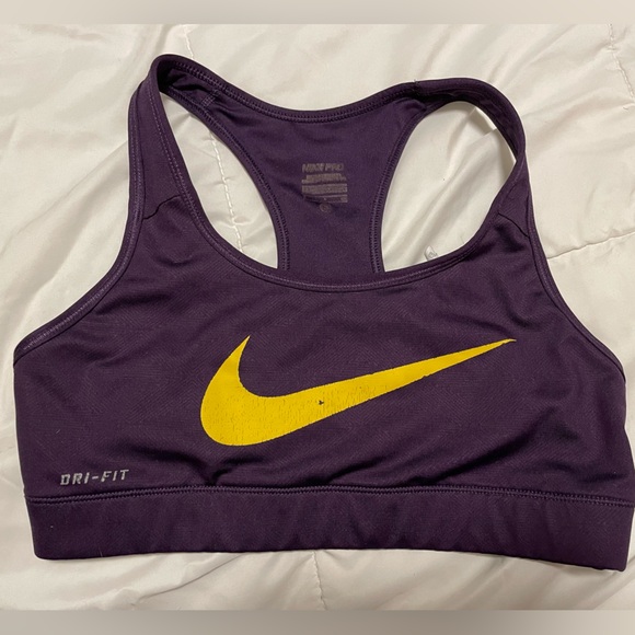 Nike Sports Bra - Picture 1 of 1